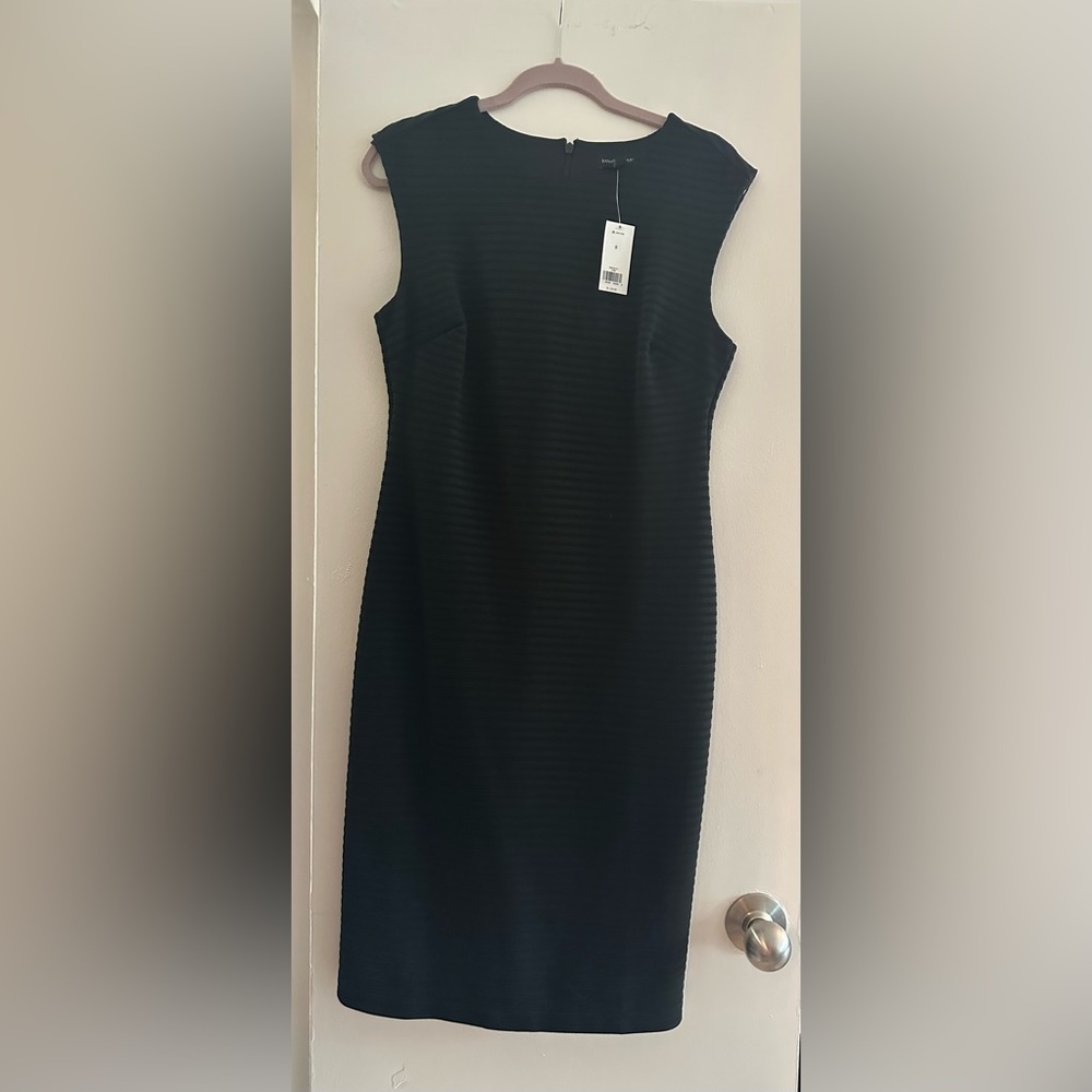 Short sleeved black formal dress